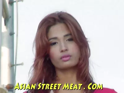 स्कीनी किशोरवयीन सोफी रायन मोठ्या बोनरने उद्ध्वस्त झाले