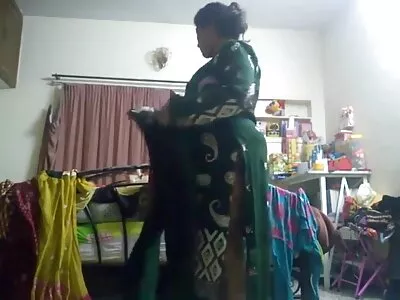 गोरा किशोर Kiara Cole POV मध्ये स्टीमी सेक्स करते